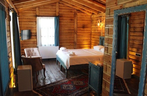 Avanos Ski Chalet | RED RIVER LUXURY SUITES