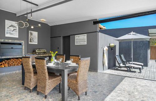 Rooiels House | Red River Valley by Host Agents
