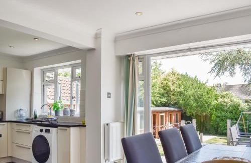 New Forest District House | Red Robin