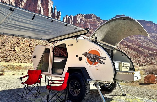 Moab House | Red Rock Base Camps Teardrop Trailer #4. Take your hotel room outside!