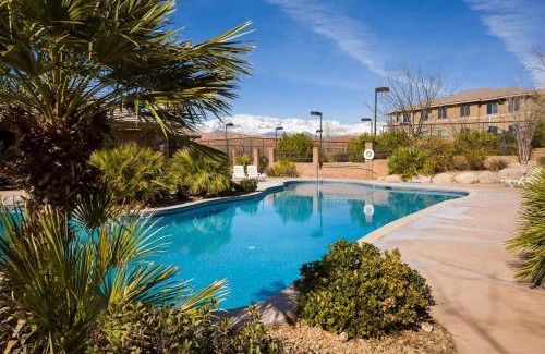 Green Springs House | Red Rock Oasis - Brand New Home 3-Bed Sleeps 10