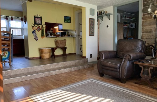 Versailles House | Red roof bungalow minutes from Keeneland race course bourbon trail. Hot tub