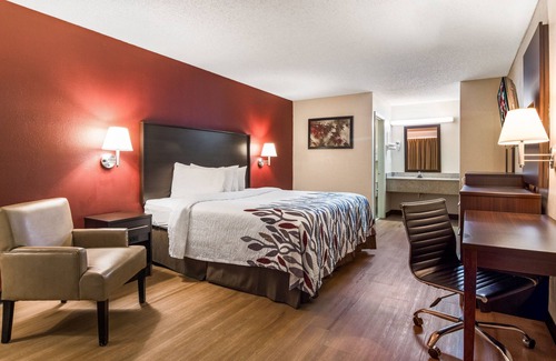 Acworth Hotel | Red Roof Inn Acworth - Emerson/LakePoint South