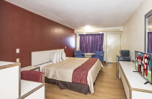 Norcross Hotel | Red Roof Inn Atlanta - Norcross