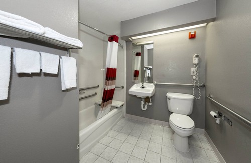 Stockbridge Hotel | Red Roof Inn Atlanta Southeast - Stockbridge