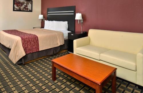 Cartersville Hotel | Red Roof Inn Cartersville-Emerson-LakePoint North