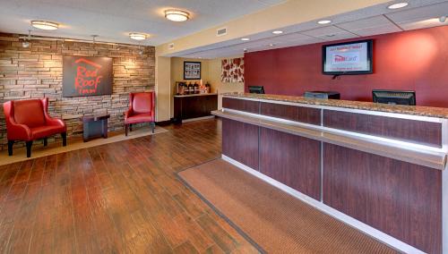 Durham Hotel | Red Roof Inn Chapel Hill - UNC