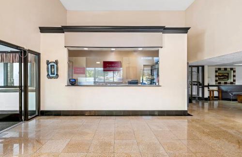 Charlotte Hotel | Red Roof Inn Charlotte - University