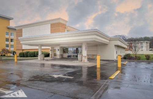 Knoxville Hotel | Red Roof Inn Knoxville Central – Papermill Road