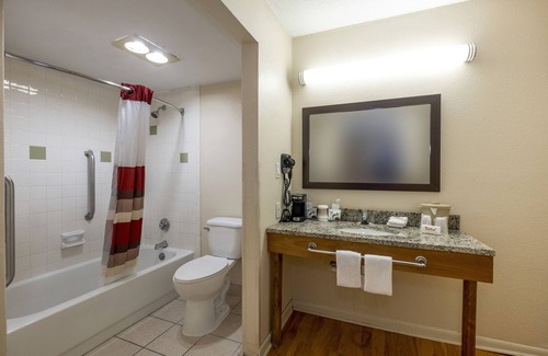 Knoxville Hotel | Red Roof Inn Knoxville North - Merchants Drive