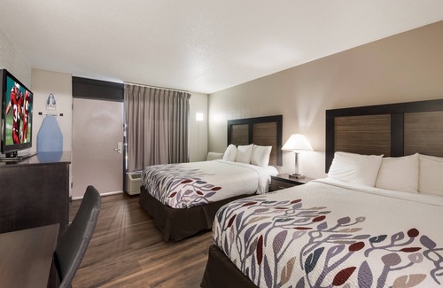 Lenoir Hotel | Red Roof Inn Lenoir