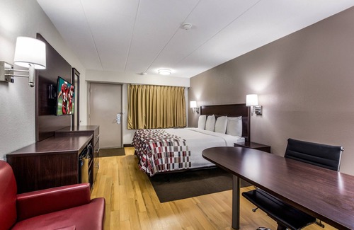 Lexington Hotel | Red Roof Inn Lexington