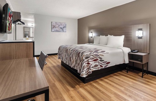 Whitehaven Hotel | Red Roof Inn Memphis - Graceland/Airport