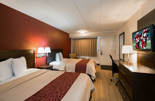 Michigan City Hotel | Red Roof Inn Michigan City