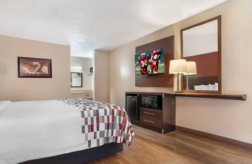 Montgomery Hotel | Red Roof Inn Montgomery - Midtown