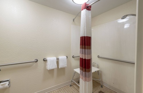 Statesville Hotel | Red Roof Inn PLUS+ Statesville