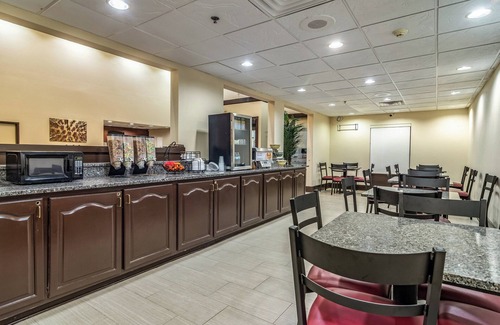 College Park Hotel | Red Roof Inn PLUS+ & Suites Atlanta Airport South