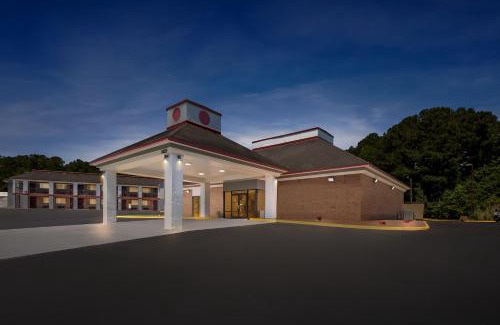 Sanford Cabin | Red Roof Inn Sanford