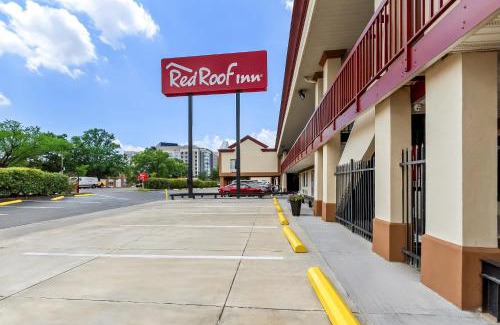 Brentwood Hotel | Red Roof Inn Washington, DC