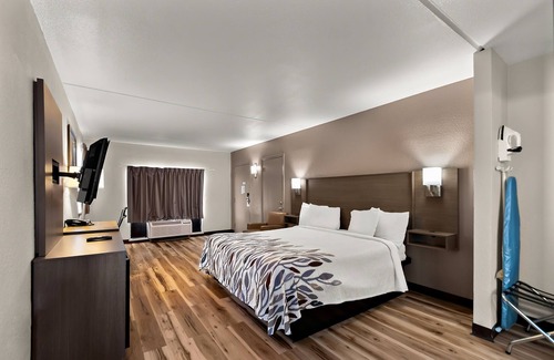 Winchester Hotel | Red Roof Inn Winchester, VA