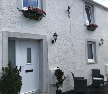 Great Broughton House | Red Rose Cottage
