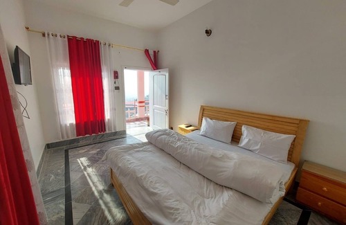 Mansehra Hotel | Red Rose Hotel & restaurent