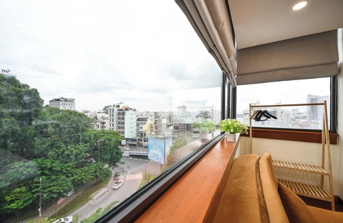 Tan Binh Hotel | Red Sun Airport Saigon Hotel