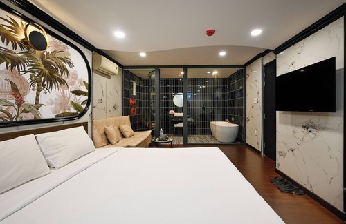 Tan Binh Hotel | Red Sun Airport Saigon Hotel