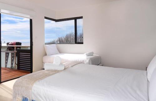 Bicheno House | Redbill Beach House
