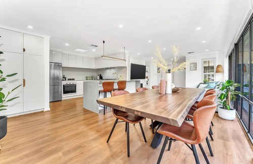 Glenelg North House | Redbrick Retreat Generous Coastal Escape