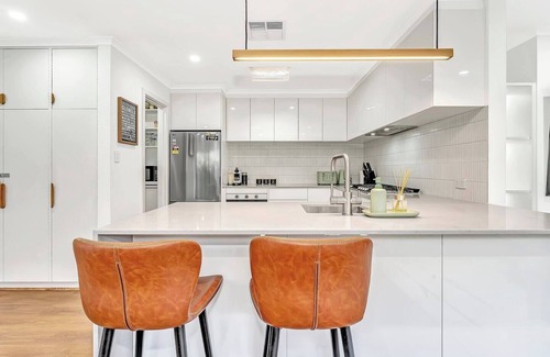 Glenelg North House | Redbrick Retreat Generous Coastal Escape