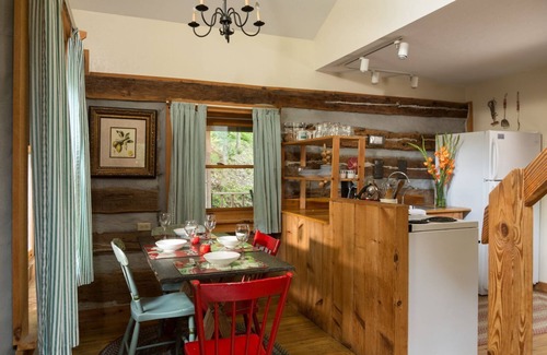 Logan Cabin | Redbud Cabin in Hocking Hills