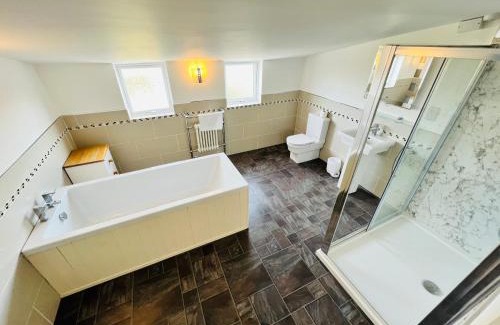 Freshwater House | RedButt House, Freshwater, 3 Bedrooms, WiFi, Garden