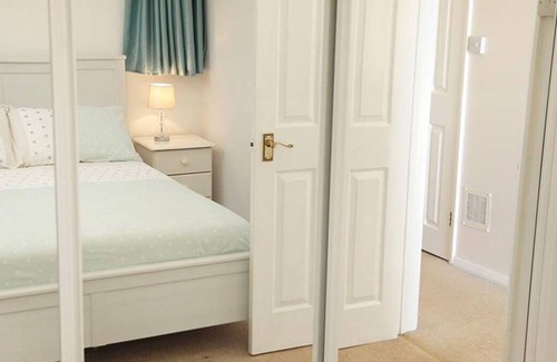 Bishopston Apartment | Redcliffe Apartments D