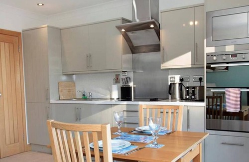 Bishopston Apartment | Redcliffe Apartments J