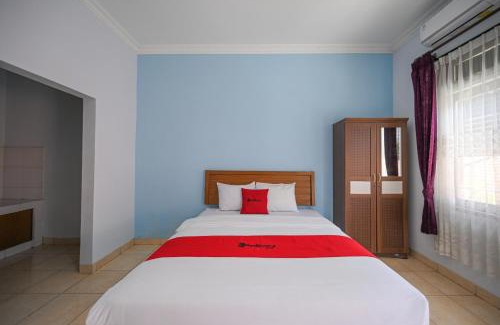 Kuta Hotel | RedDoorz at De'balcon Accomodation Kuta Bali
