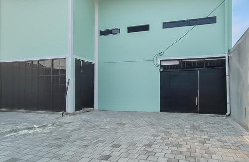 Pekalongan Hotel | RedDoorz at Diamond Inn Stasiun Pekalongan