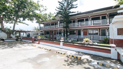 Quezon Province Hotel | RedDoorz at La Sefa Hotel and Resort Atimonan