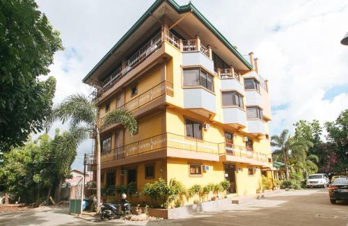 San Nicolas Hotel | RedDoorz @ Farm Side Hotel Laoag City