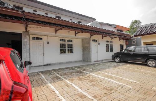 Jakarta House | RedDoorz @ Meruya 2