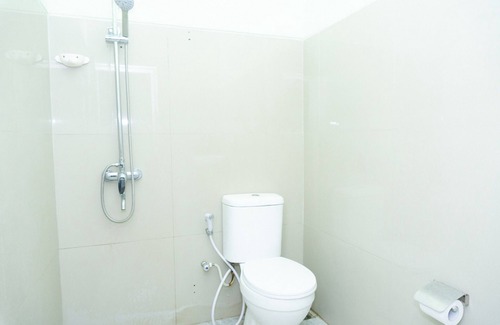 Madiun House | RedDoorz near Alun Alun Madiun