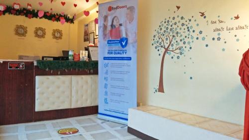 Cebu Hotel | RedDoorz near Baclay Drive Super Metro