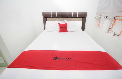 Palangkaraya House | RedDoorz near Bundaran Kecil Palangkaraya