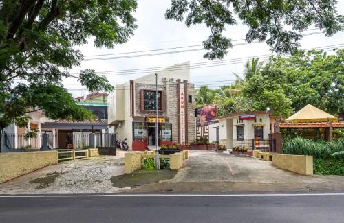 Beji House | RedDoorz near Dino Park