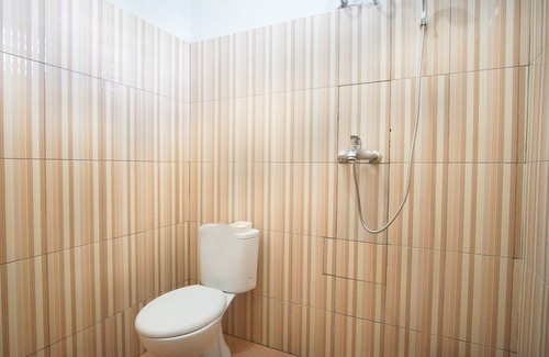 Kotaraja House | RedDoorz near Mall Abepura