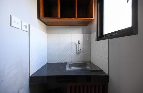 Sidakarya Hotel | RedDoorz near Mertasari Beach 2