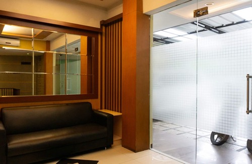 Jayapura Hotel | RedDoorz near Pelabuhan Jayapura