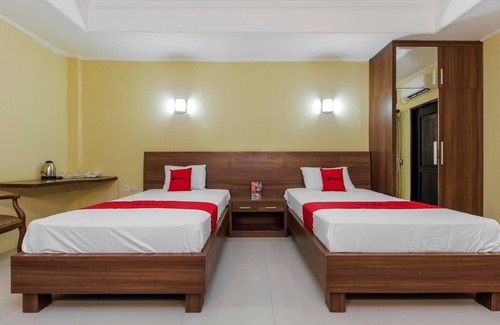 Samarinda Hotel | RedDoorz near Taman Samarendah