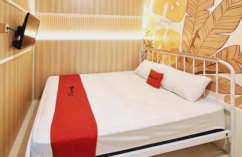 Blitar Hotel | Reddoorz New Melati near Stasiun Blitar