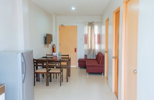 Talisay Hotel | RedDoorz Plus near Talisay Town Center